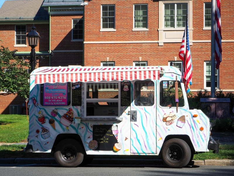 Humpty Jr's Ice Cream Truck